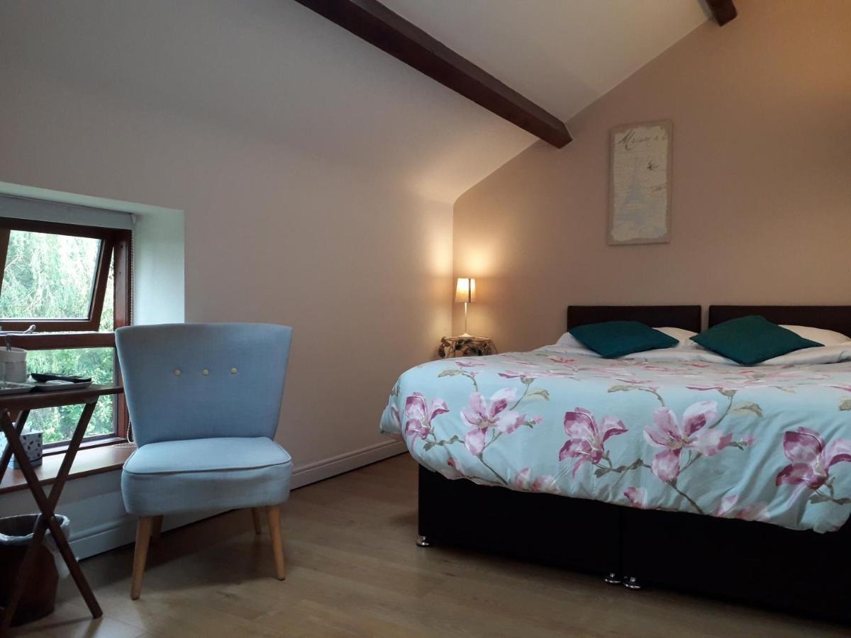 Brook Barn B&B Hale  Exterior foto